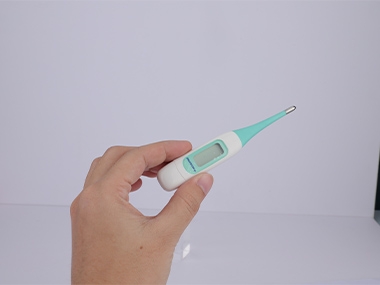 常見電子測溫計精度分析